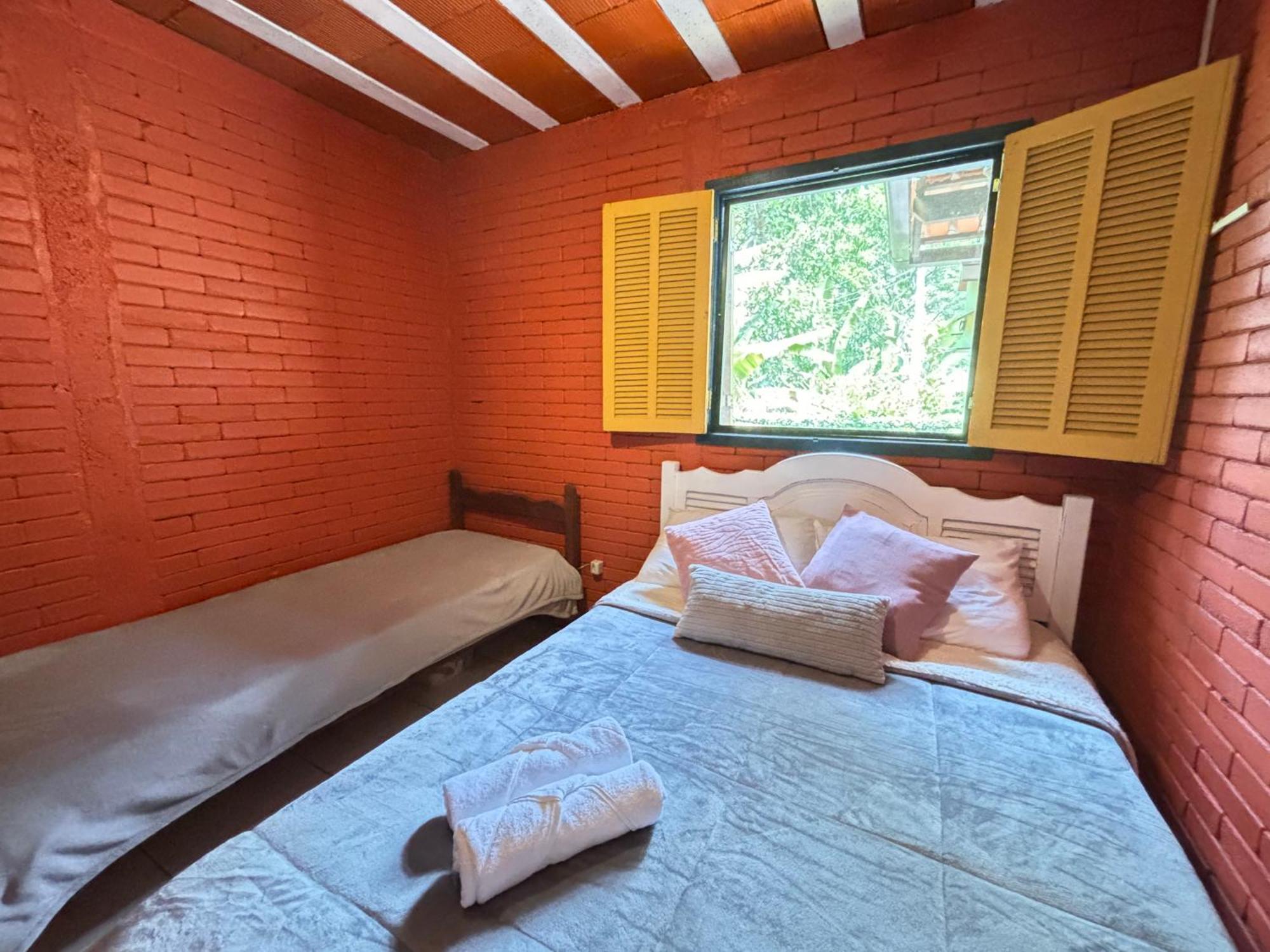 Refugio No Vale Dos Frades 400M Da Cachoeira, Com Wifi Teresópolis Esterno foto